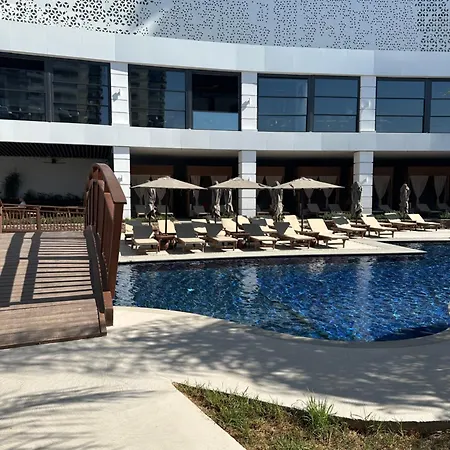 Grand Sapphire Casino 1 Bedroom C Αμμόχωστος