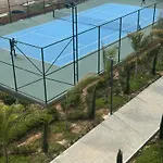 Grand Sapphire Casino 1 Bedroom C а דירה